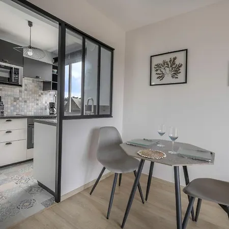 Moderne A 250 M De La Mer Apartamento *